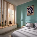 3Tria Central Home